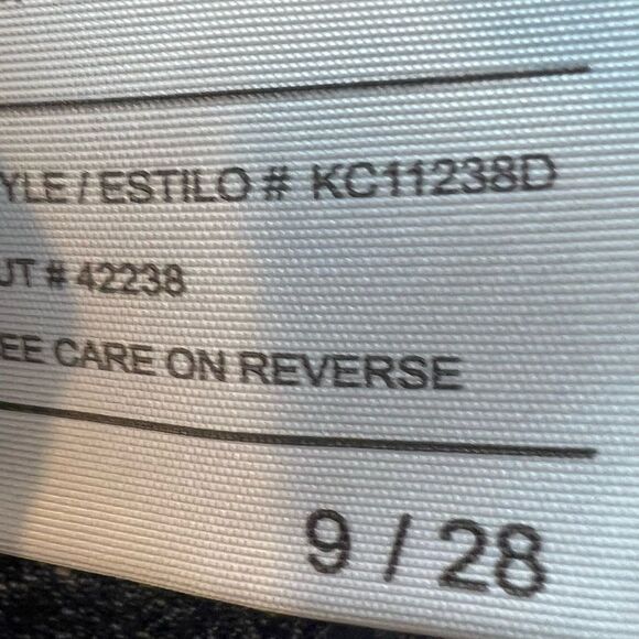 Kancan Finley High Rise Straight Leg Jeans 9/28  Style KC11238D - Picture 11 of 11